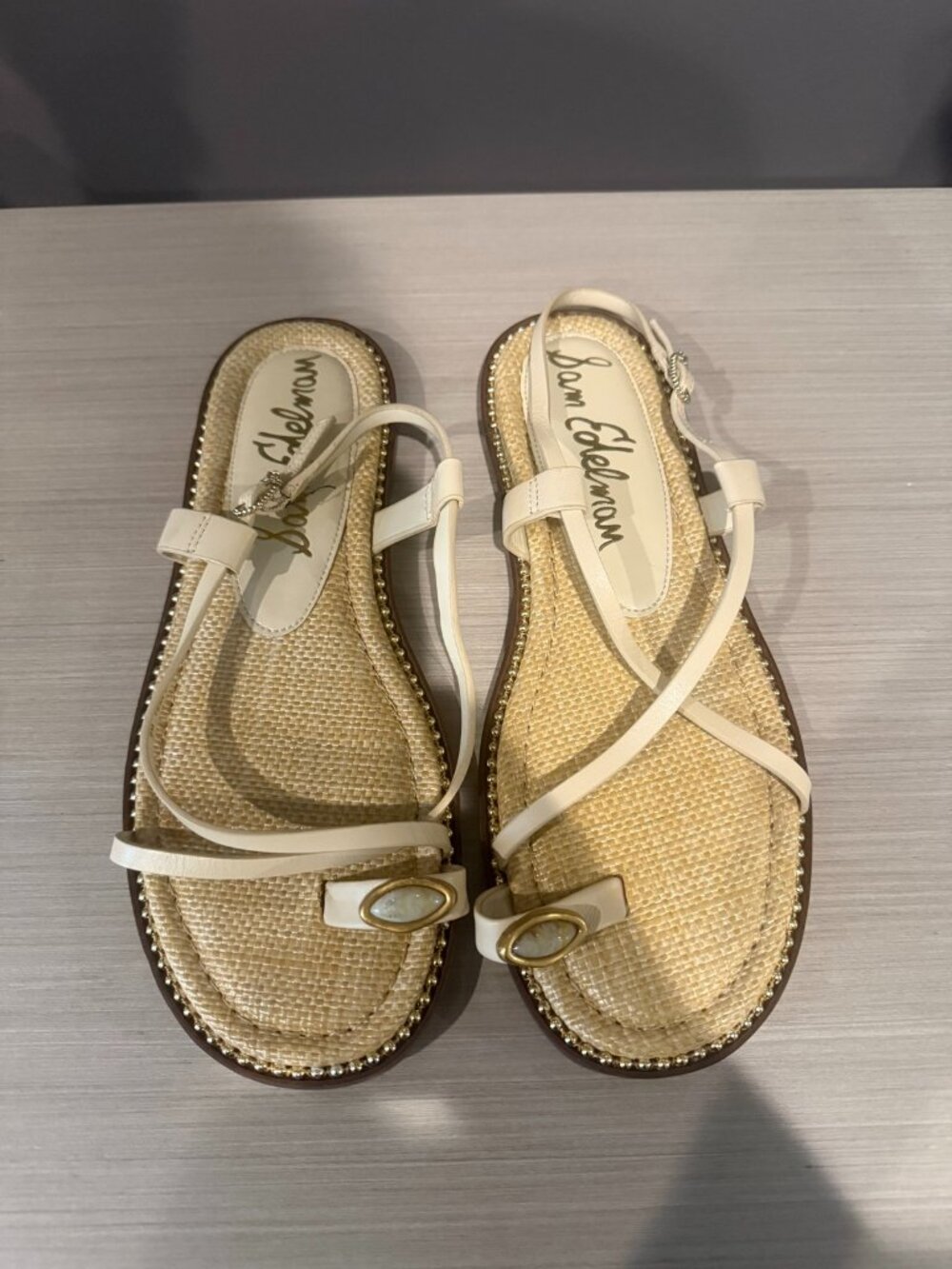 Sam Edelman Ivory Strappy Flat Sandals — Jeweled Toe Ring, Raffia Footbed — Sz 9